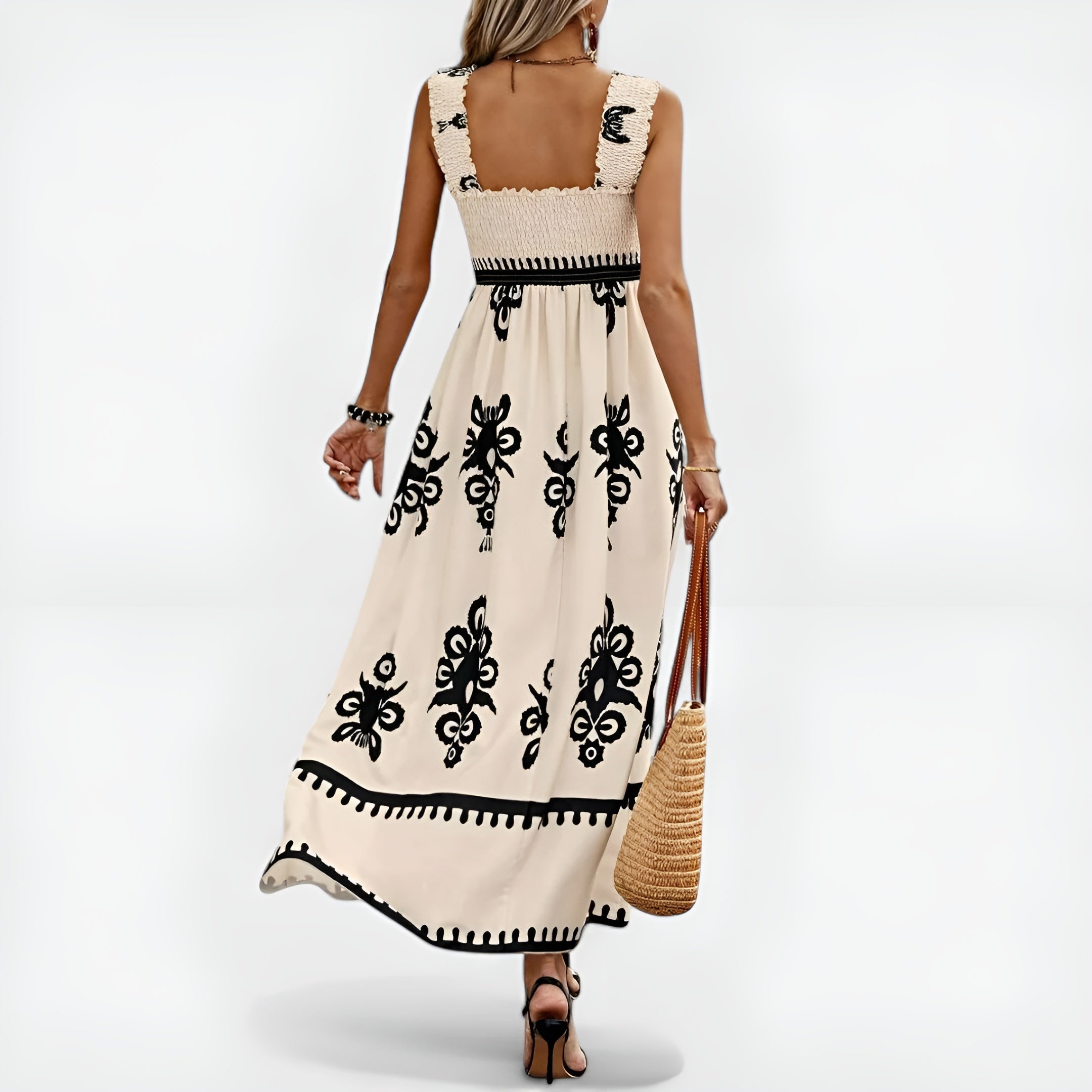 Susan | Chic Flattering Dress