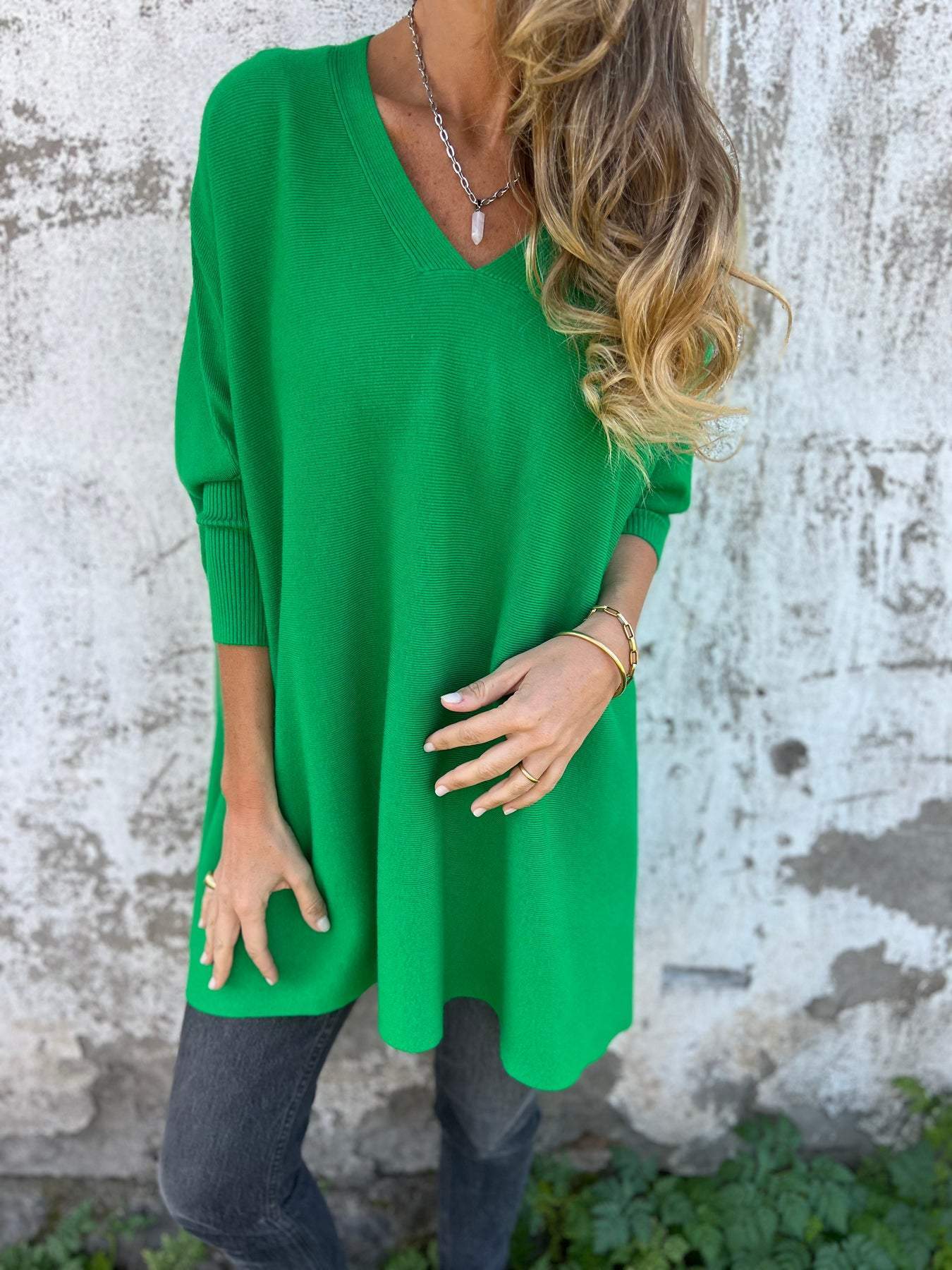 Minna | Oversized V-Neck Knit