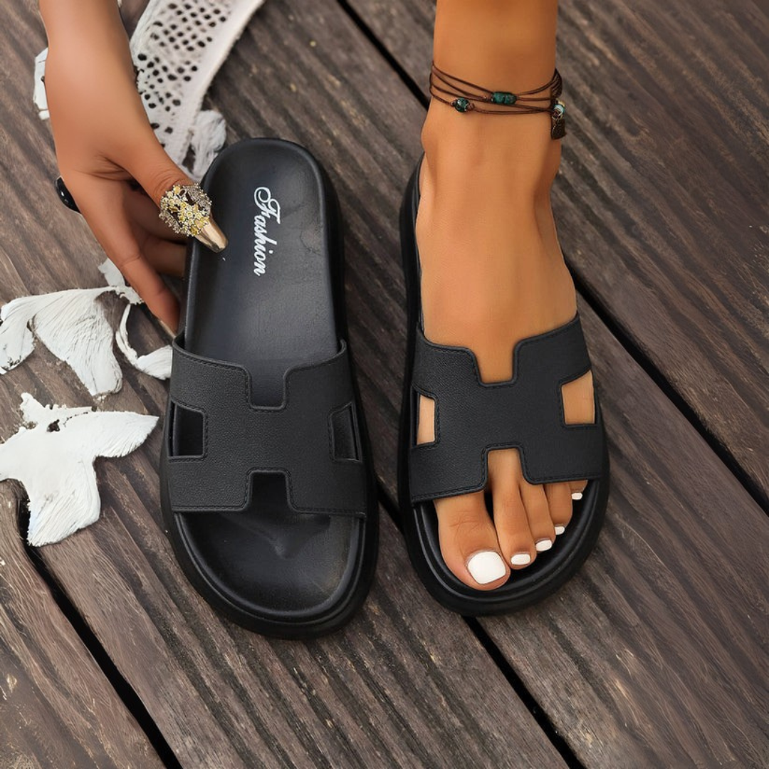 Elle | Luxe Comfort Sandals