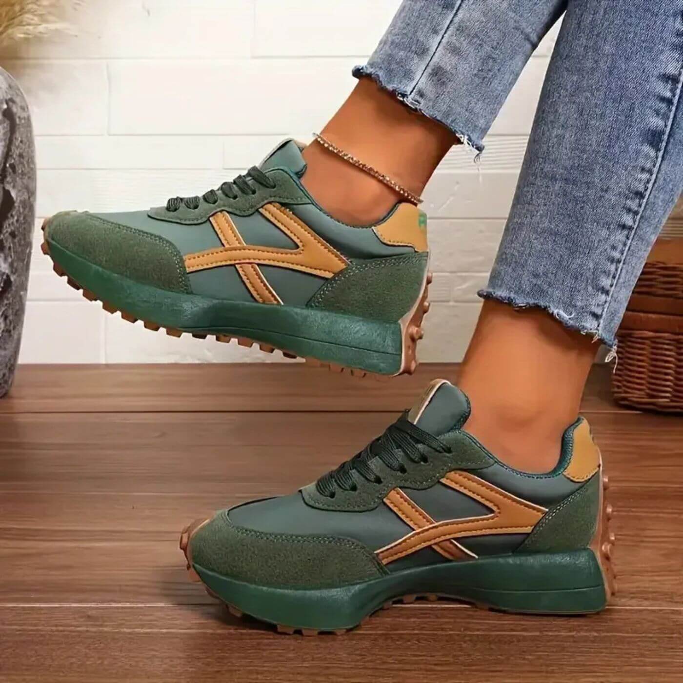 Astra | Supportive Comfort Shoes