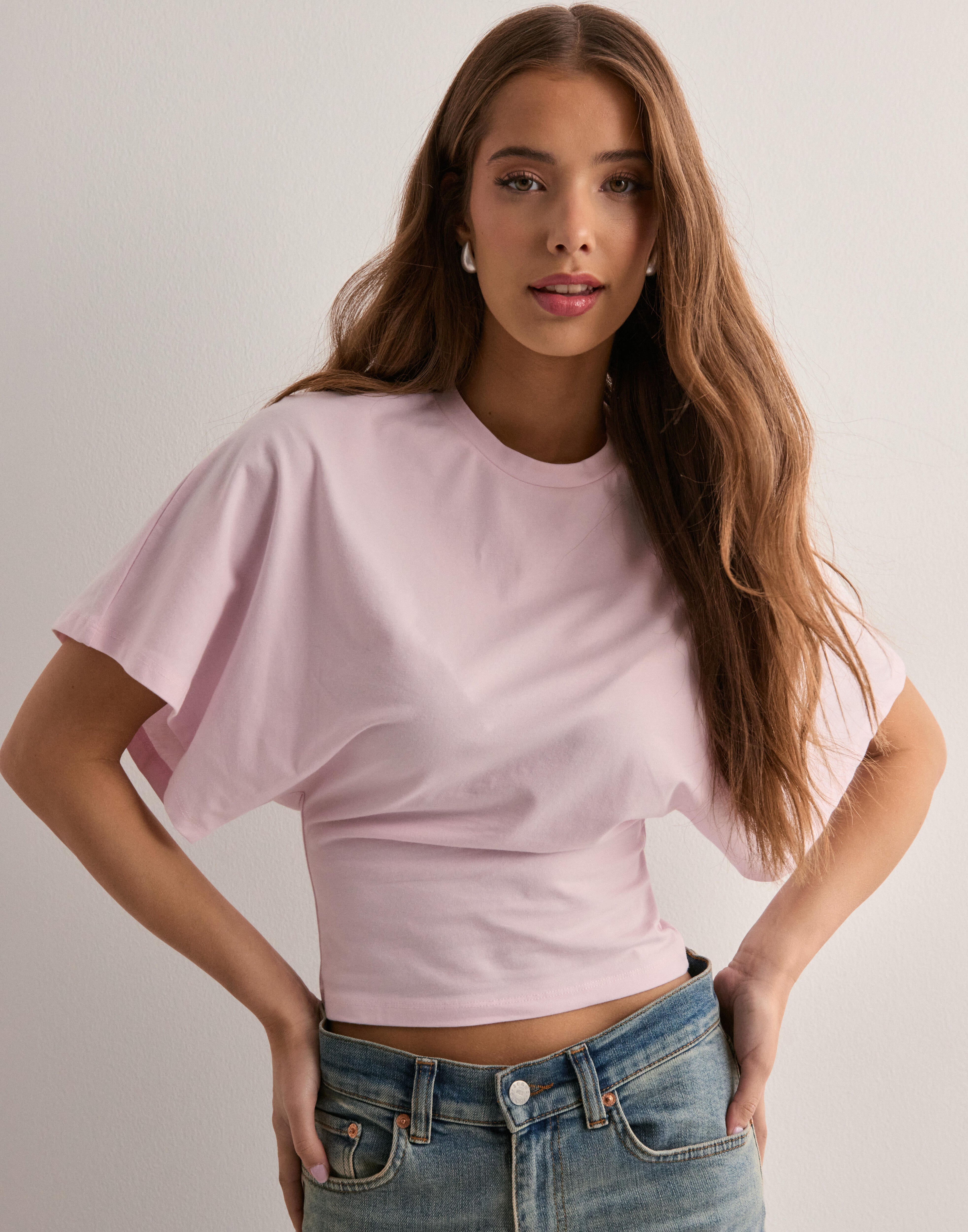 Clotilde | T-shirt with Wide Sleeves