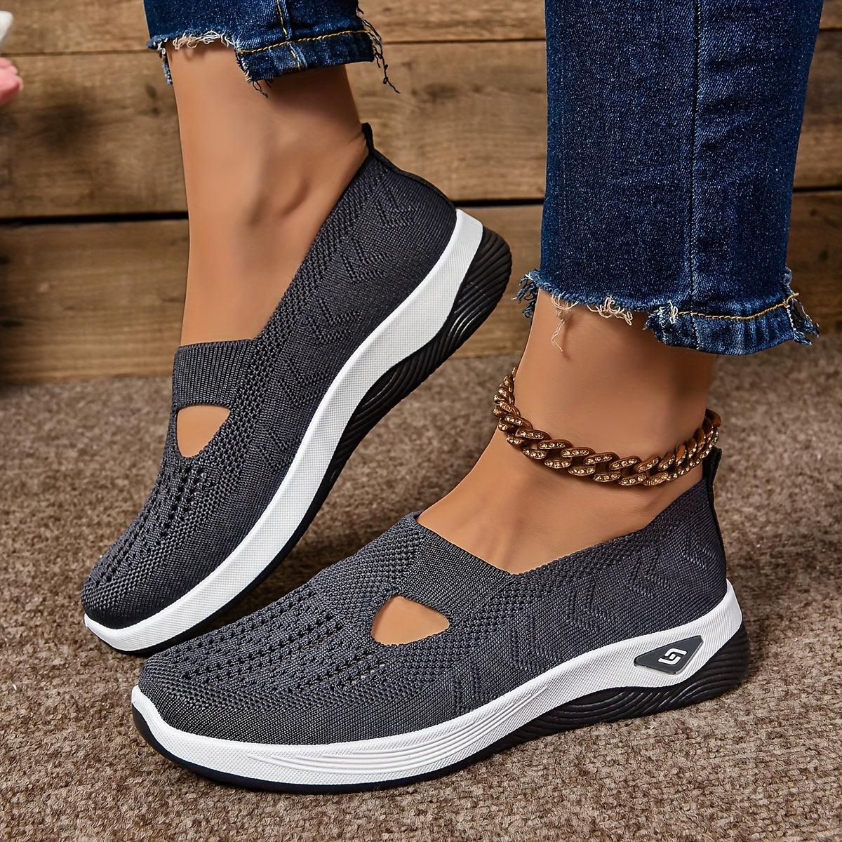 Nola | Anti-Slip Orthopaedic Shoes